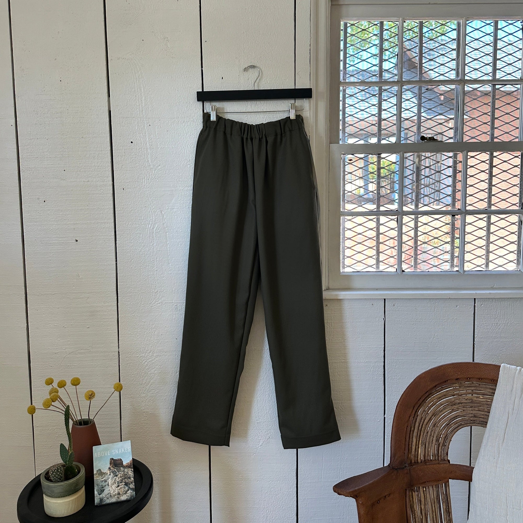 WF Office Pant in Olive Wool Gabardine