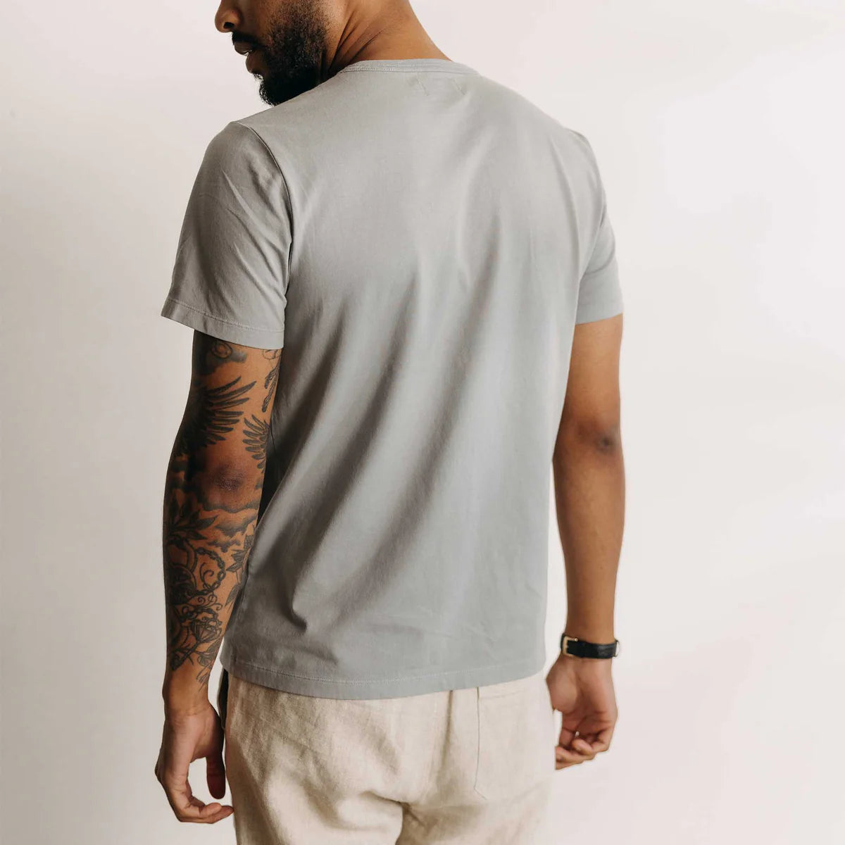 Taylor Stitch - The Organic Cotton Tee in Overcast